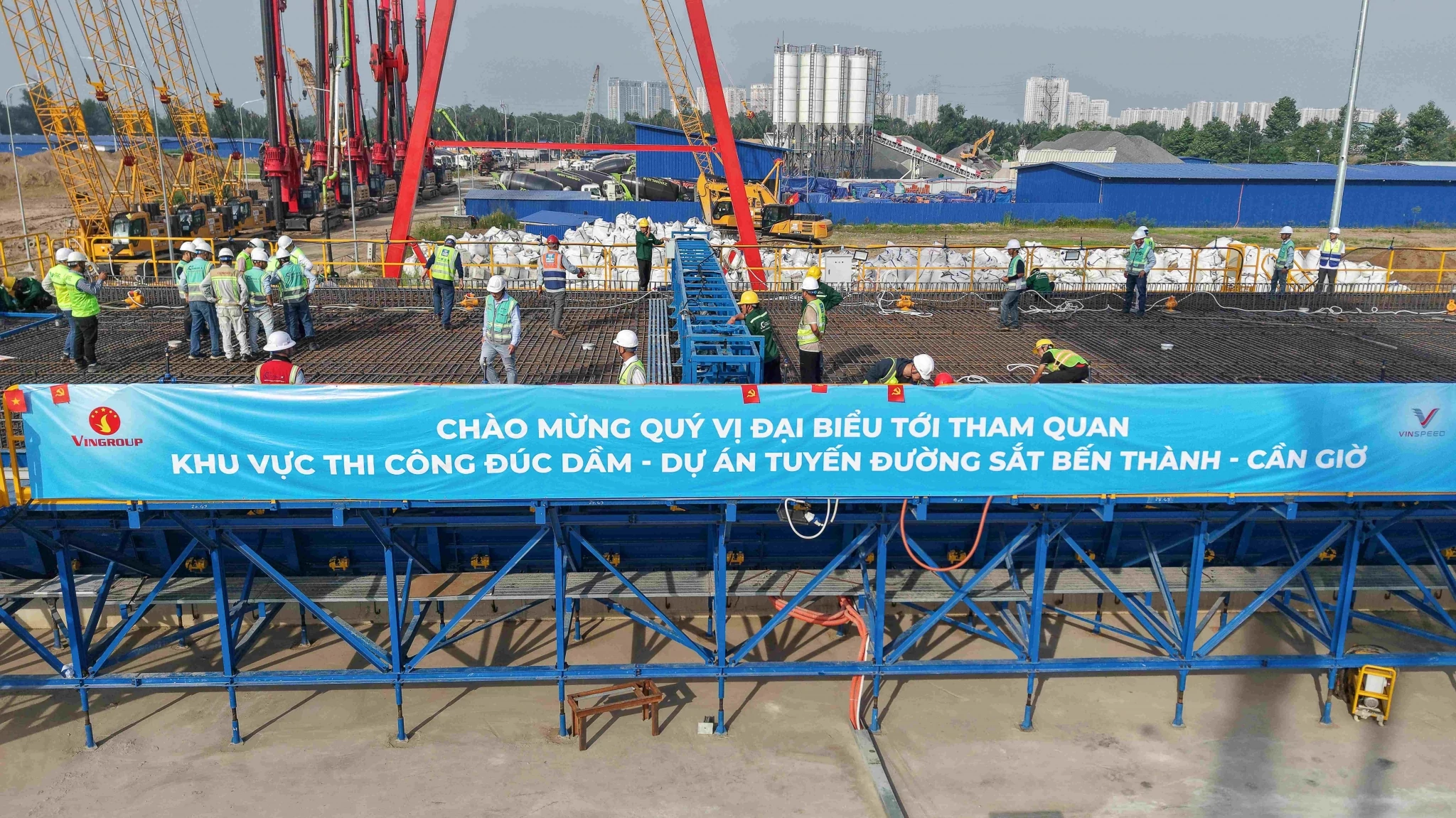 Metro Bến Thành - Cần Giờ thi công đồng loạt, hướng đến hoàn thành vào cuối năm 2028 Metro Bến Thành - Cần Giờ thi công đồng loạt, hướng đến hoàn thành vào cuối năm 2028