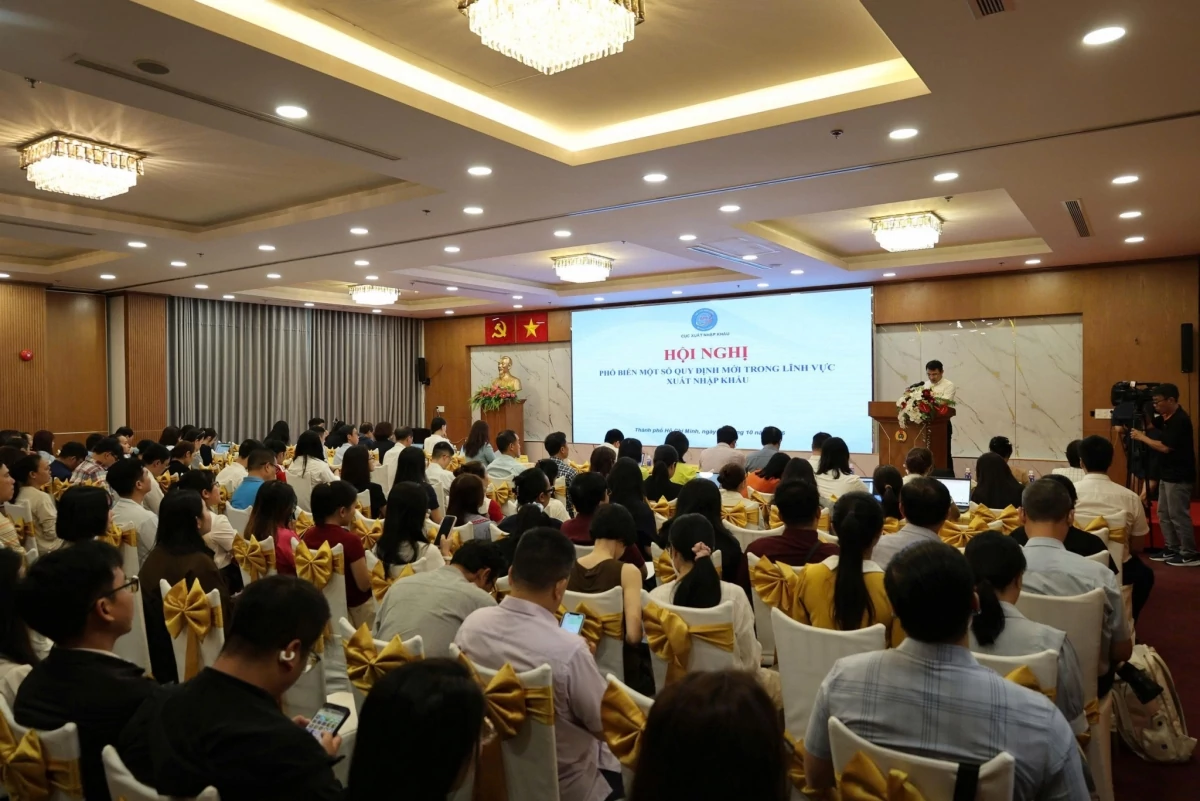 Hoàn thiện khung pháp lý về xuất xứ Việt Nam đối với hàng hóa lưu thông trong nước Hoàn thiện khung pháp lý về xuất xứ Việt Nam đối với hàng hóa lưu thông trong nước