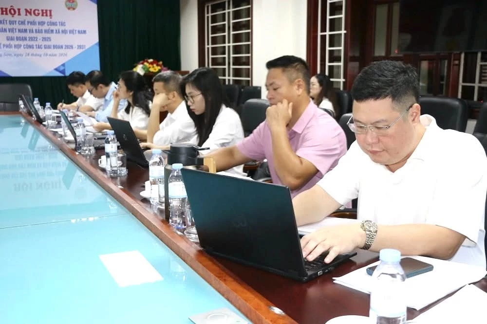 Đoàn Công tác BHXH Việt Nam làm việc tại Lạng Sơn: Tập trung tháo gỡ vướng mắc, đẩy mạnh thực hiện các chỉ tiêu năm 2026