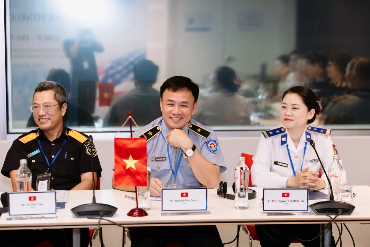 Lễ giới thiệu Dự án tăng cường năng lực thực thi pháp luật trên biển tại Việt Nam giai đoạn 2026-2029 (giai đoạn III) diễn ra ngày 29/10/2026 với sự tham gia của nhiều lực lượng. Ảnh: Cục Hải quan