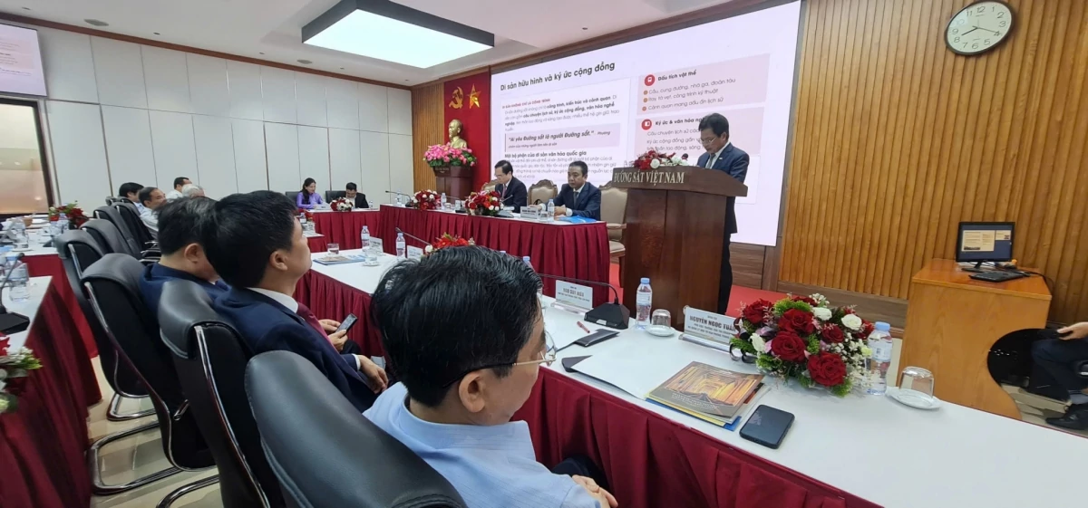 Phát huy giá trị di sản, văn hóa trong phát triển kinh tế, du lịch ngành Đường sắt Việt Nam Phát huy giá trị di sản, văn hóa trong phát triển kinh tế, du lịch ngành Đường sắt Việt Nam