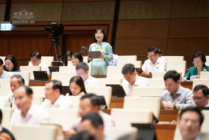 thanh tuu tang truong cung co niem tin vao kha nang chong chiu cua nen kinh te