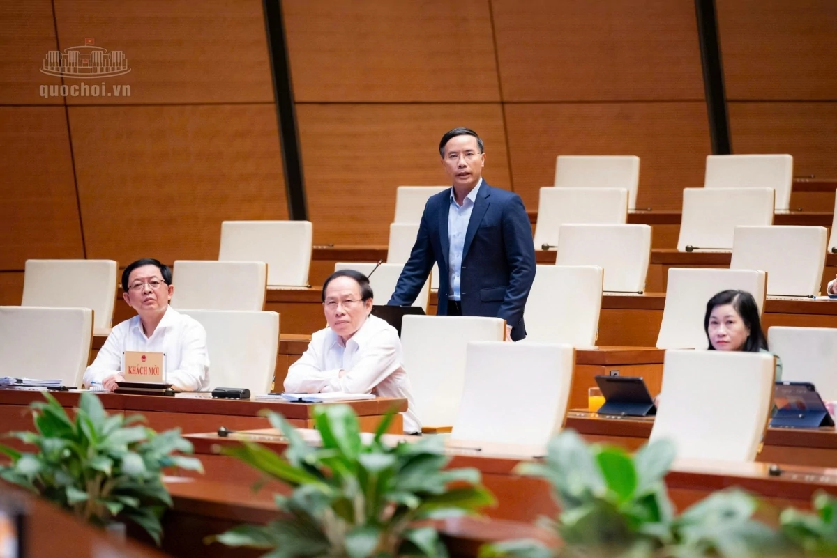 Thống đốc Ngân hàng Nhà nước: Không thể có hai bảng cân đối, một để nộp thuế, một để vay vốn Thống đốc Ngân hàng Nhà nước: Không thể có hai bảng cân đối, một để nộp thuế, một để vay vốn