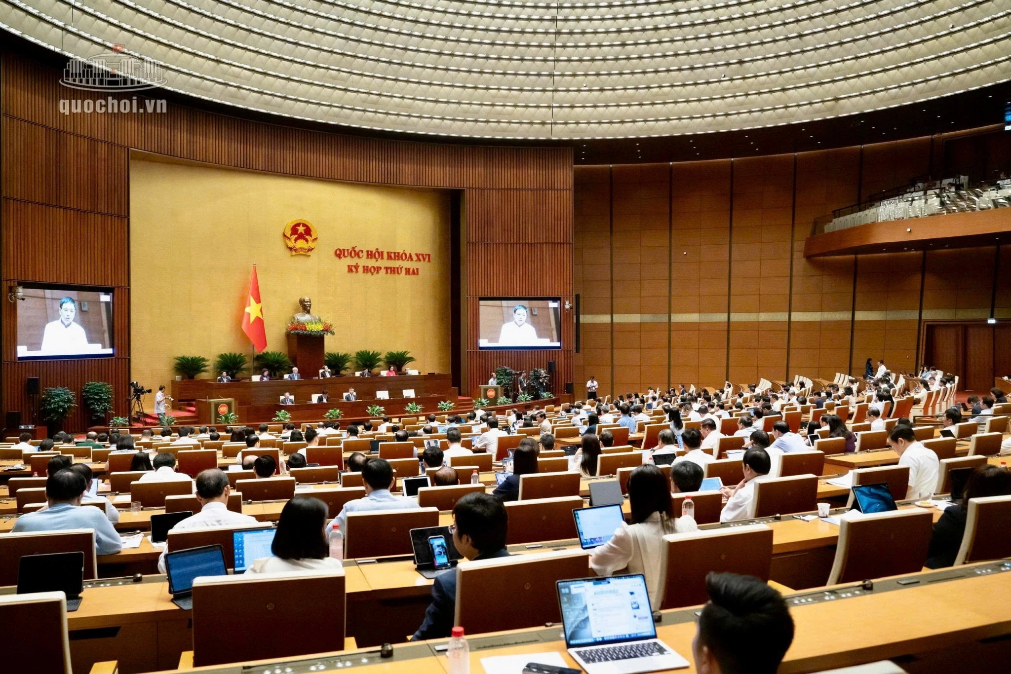 Giải ngân 100% vốn đầu tư công sẽ đóng góp khoảng 1,7% tăng trưởng kinh tế năm 2026 Giải ngân 100% vốn đầu tư công sẽ đóng góp khoảng 1,7% tăng trưởng kinh tế năm 2026