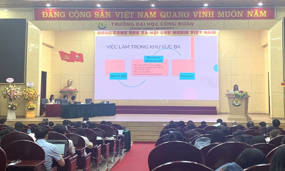 Phát triển nhân lực chất lượng cao là yếu tố nòng cốt cho nền kinh tế phát triển