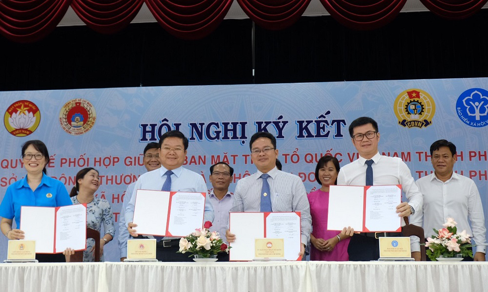 TP.HCM: Ký kết “4 bên” nhằm bảo vệ tốt hơn quyền lợi về lương, BHXH cho NLĐ