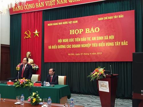 Ngành ngân hàng cam kết 4.700 tỷ đồng cho vùng Tây Bắc năm 2015