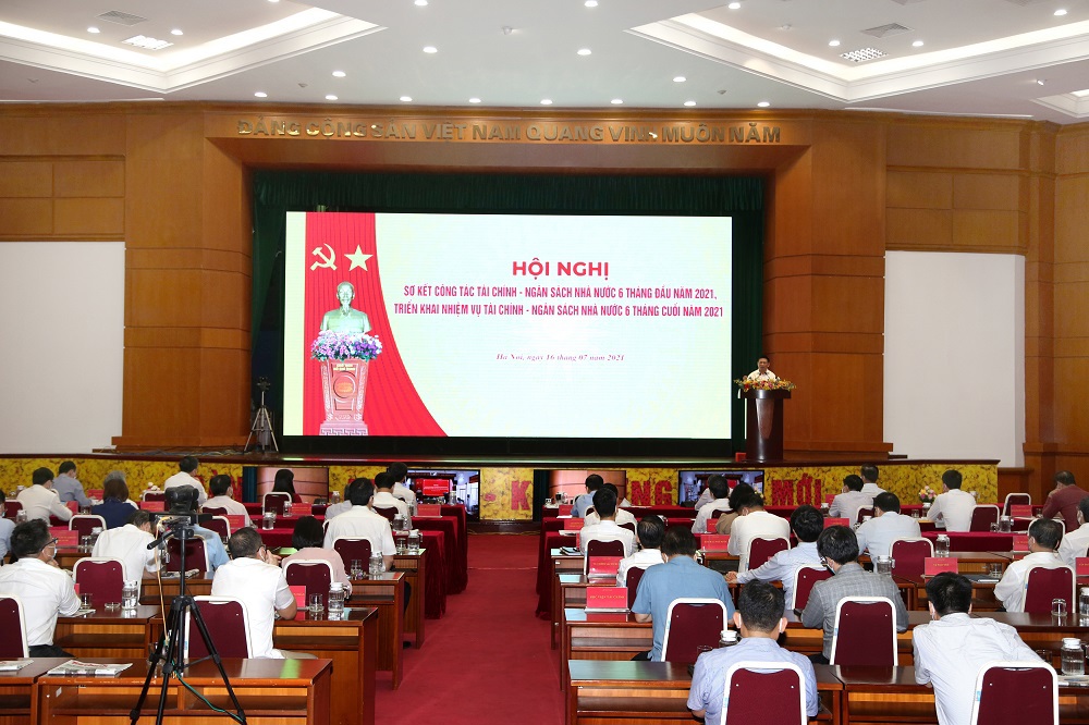 Toàn cảnh Hội nghị trực tuyến “Sơ kết công tác tài chính – NSNN 6 tháng đầu năm, triển khai nhiệm vụ tài chính - NSNN 6 tháng cuối năm 2021