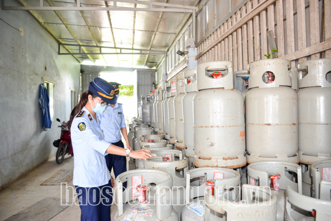 Tăng cường kiểm tra chất lượng xăng dầu và giá gas thị trường