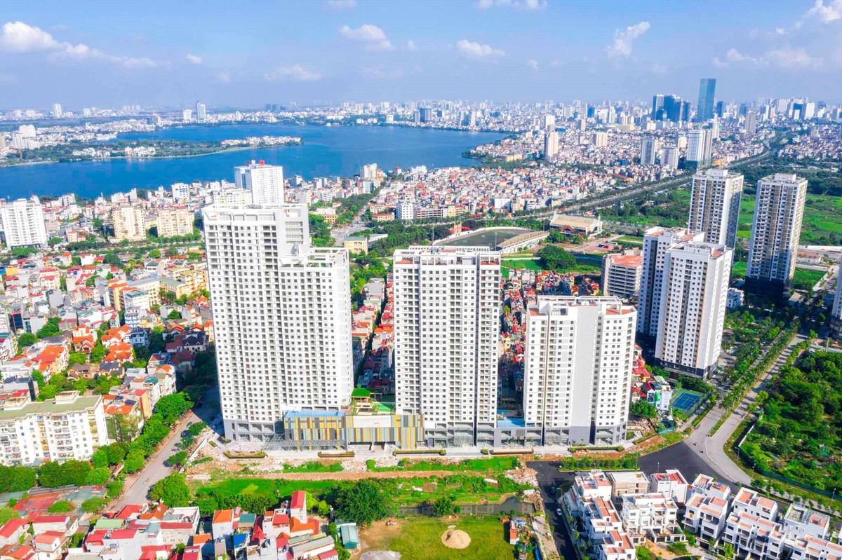 Doanh nghiệp ngoại đua nhau rót vốn vào bất động sản Việt Nam trong dịch
