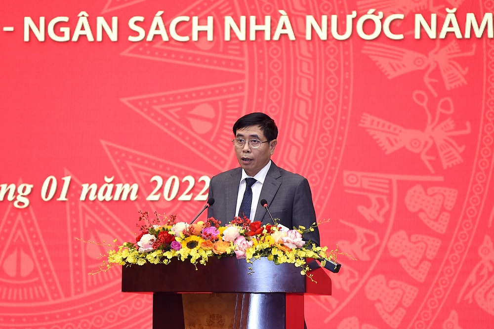 Phó Tổng Kiểm toán Nhà nước Nguyễn Tuấn Anh chia vui với kết quả mà ngành Tài chính đạt được trong năm 2021.