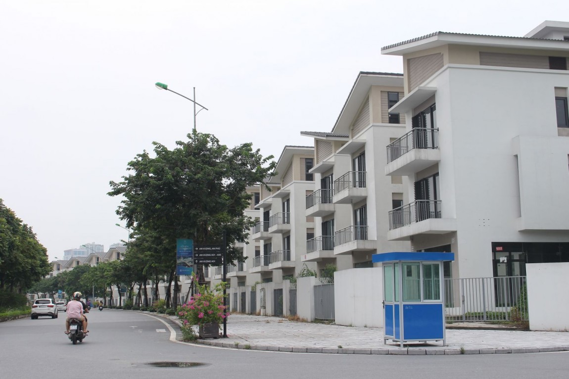 Lãi suất tăng cao: Người mua nhà thấp thỏm