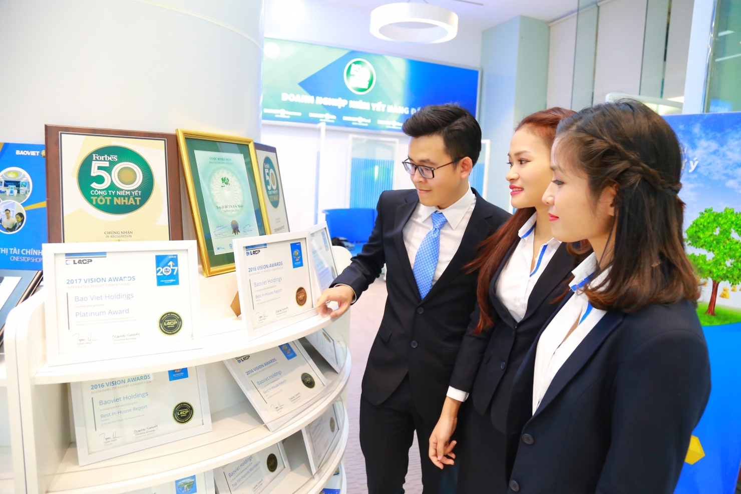 Năm 2023, dự kiến tổng doanh thu của các doanh nghiệp bảo hiểm tăng khoảng 15% so với năm 2022.