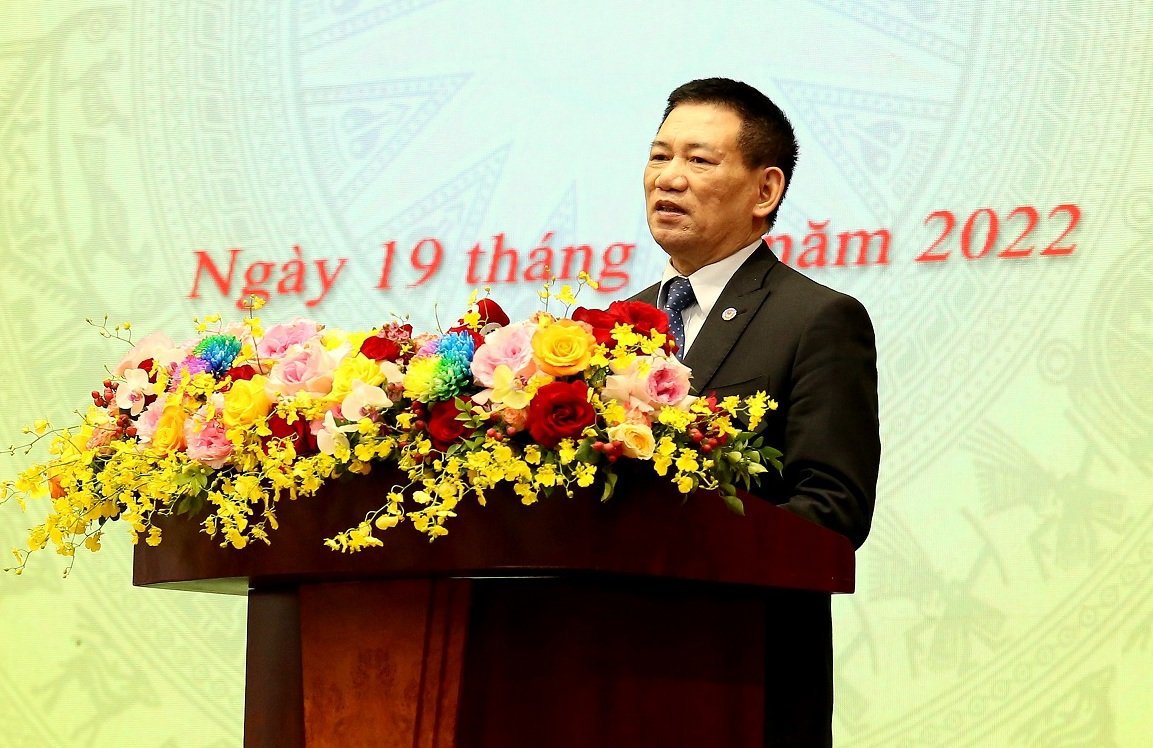 Bộ trưởng Bộ Tài chính Hồ Đức Phớc phát biểu tại hội nghị.