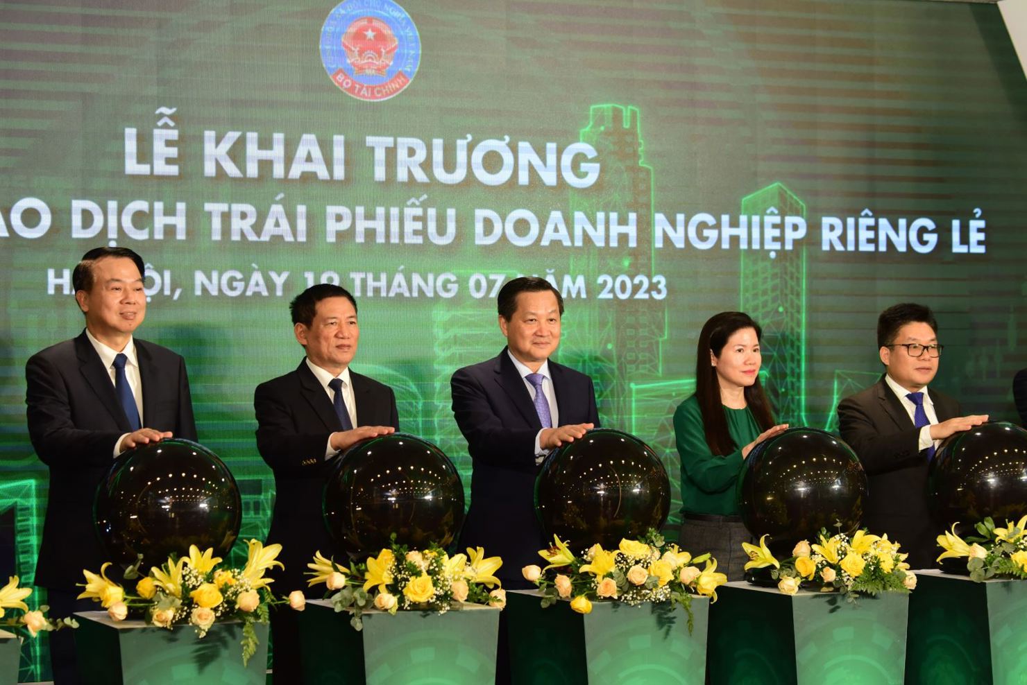 Lễ khai trương Hệ thống giao dịch trái phiếu doanh nghiệp riêng lẻ (sáng 19/7/2023).
