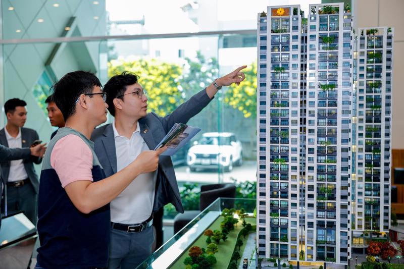 Do BĐS là lĩnh vực đặc thù cần nguồn vốn rất lớn, nên cần có cơ chế để các doanh nghiệp được huy động các nguồn lực khác, thậm chí cả nguồn lực đầu tư nước ngoài.