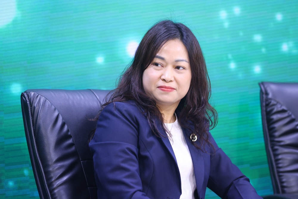Bà Phạm Thị Thuỳ Linh - Phó Vụ trưởng Vụ Phát triển thị trường (UBCKNN).