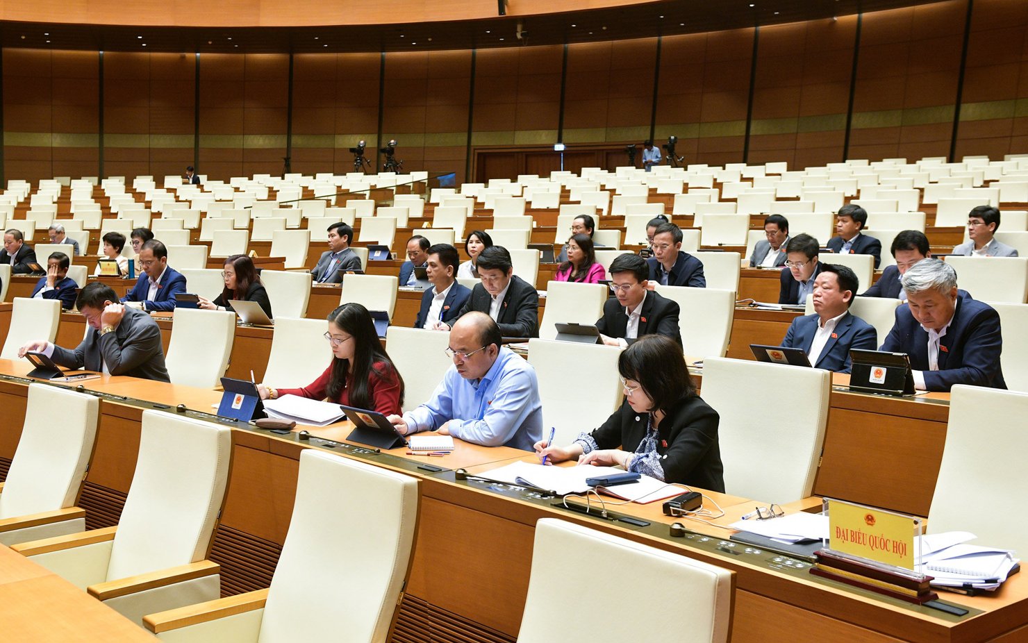 Các đại biểu dự Phiên họp.