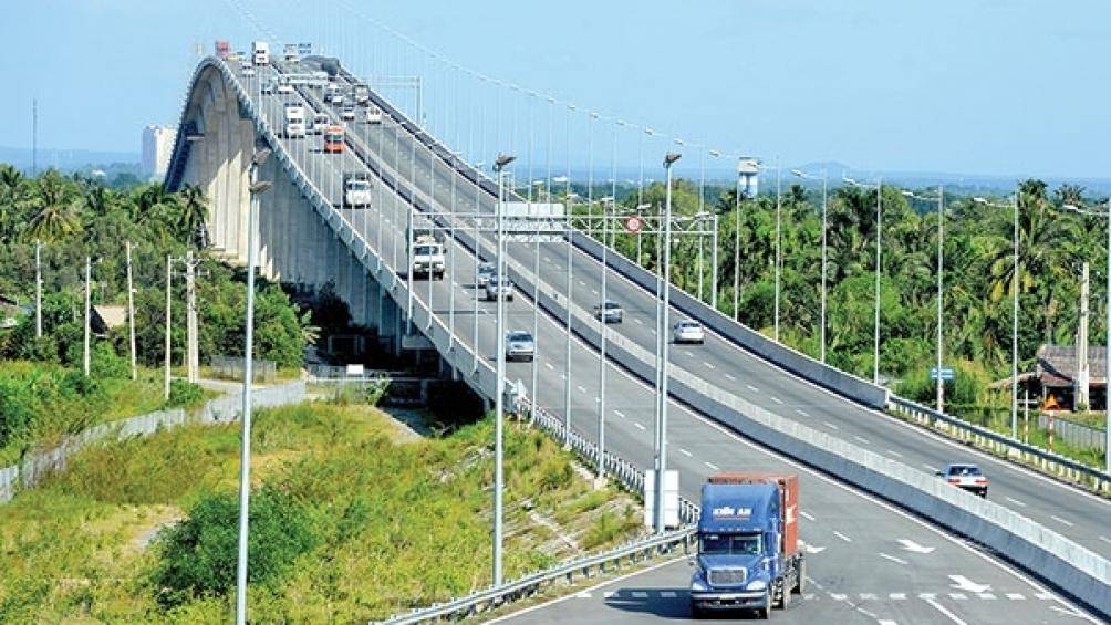 Chuyển nhượng quyền thu phí sử dụng tài sản kết cấu hạ tầng giao thông đường bộ
