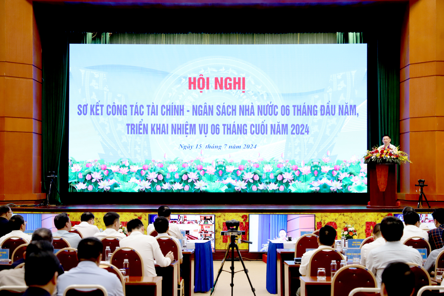 Quang cảnh Hội nghị sơ kết. Ảnh: Văn Trường
