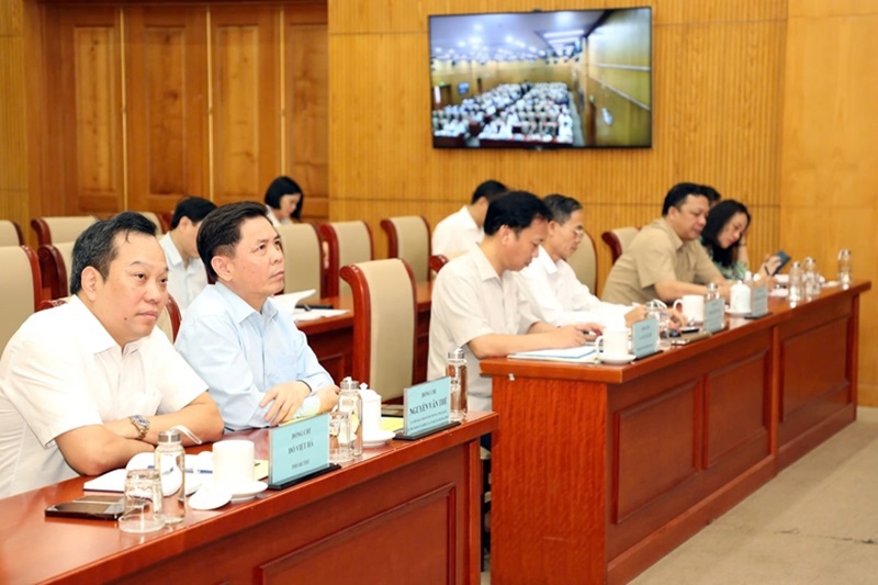 Lãnh đạo Đảng ủy Khối các cơ quan Trung ương tham dự tại Hội nghị tại điểm cầu trụ sở cơ quan Đảng ủy Khối.