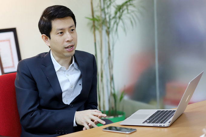 Ông Phan Lê Thành Long - chuyên gia tài chính có hơn 20 năm kinh nghiệm tại các quỹ đầu tư, hãng kiểm toán và tư vấn lớn.