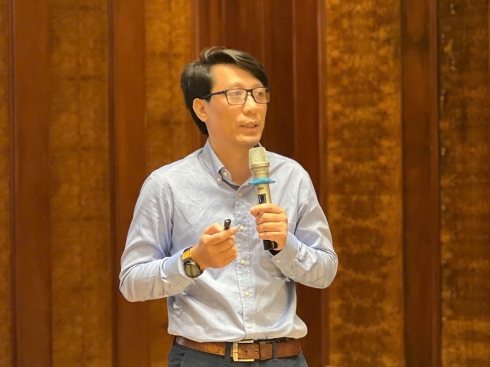 ThS. Đào Thế Sơn – chuyên gia Tổ chức Y tế cộng đồng toàn cầu (Vital Strategies). 