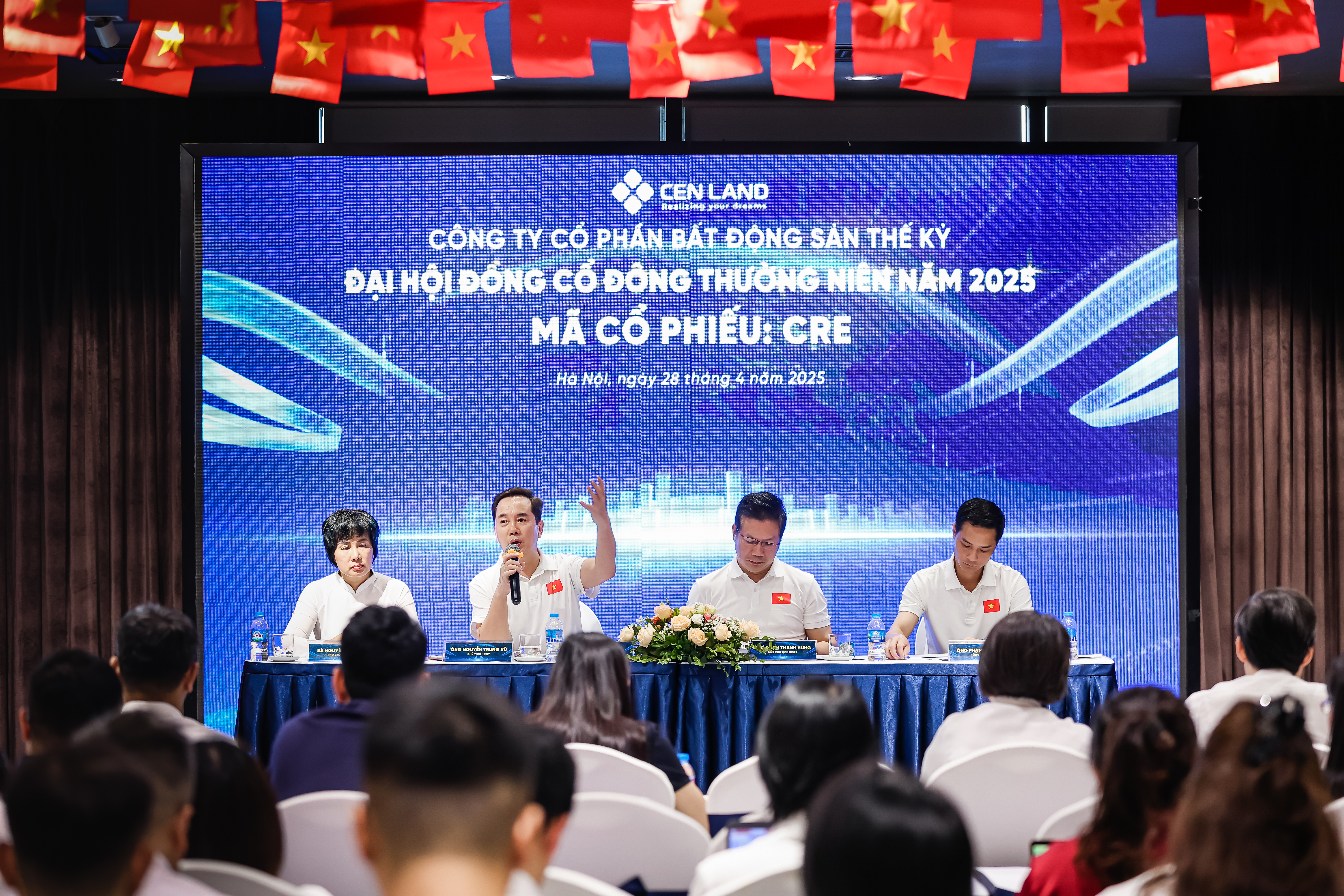 Cen Land bước vào chu kỳ tăng trưởng mới