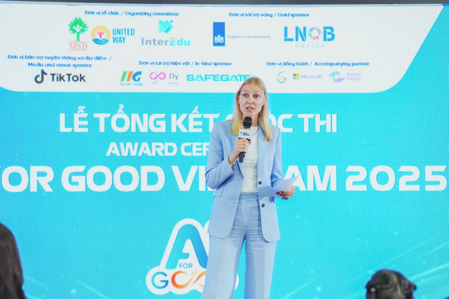 Bà Fleur Gribnau, đại diện Đại sứ quán Vương quốc Hà Lan tại Việt Nam