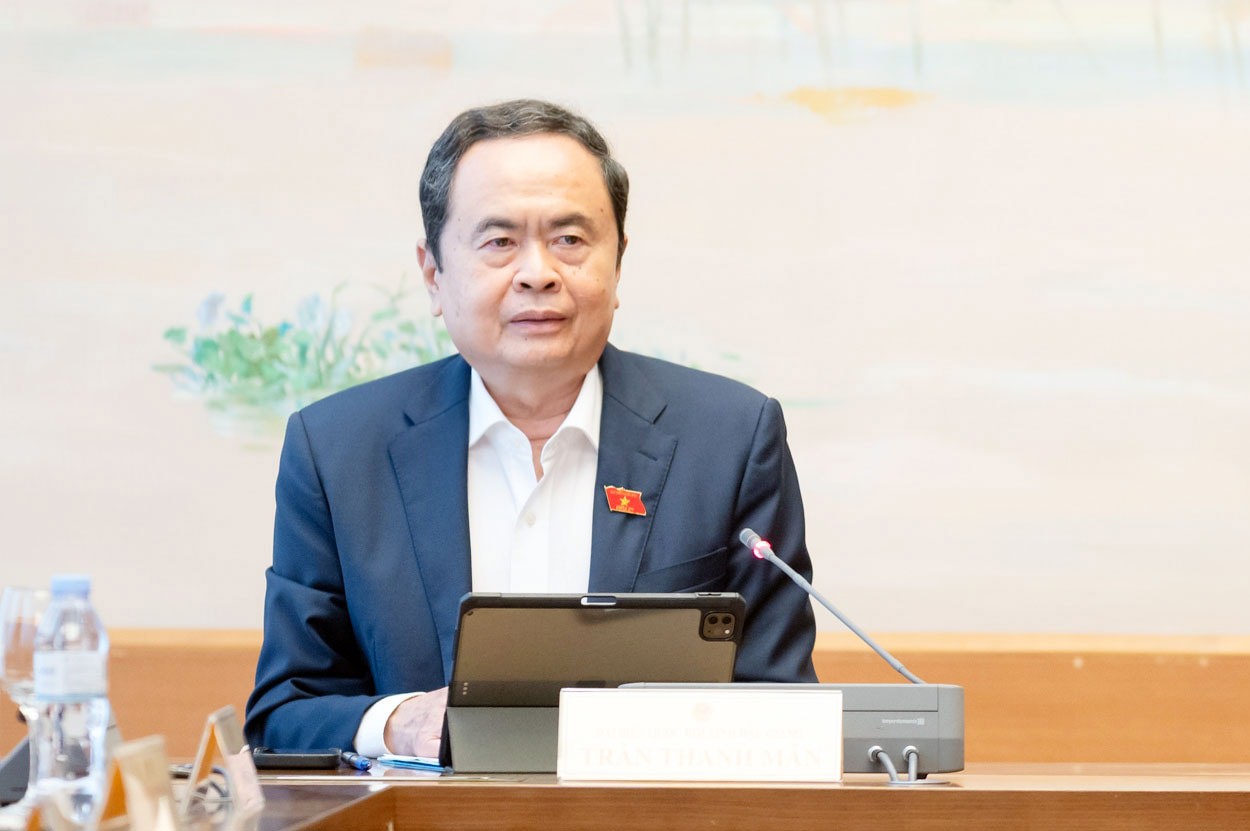 Chủ tịch Quốc hội Trần Thanh Mẫn phát biểu tại phiên thảo luận tổ. Ảnh: Phạm Thắng