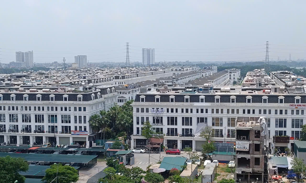 Thị trường bất động sản đầu năm: Chung cư đứng giá, biệt thự – liền kề tăng mạnh
