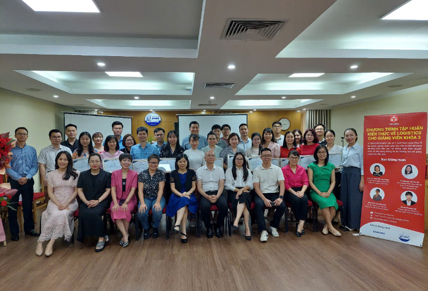 Nâng cao kiến thức về quản lý chuỗi cung ứng và chất lượng đào tạo nguồn nhân lực ngành Logistics