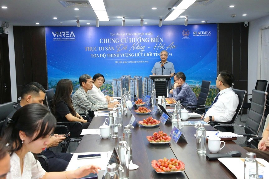 Quang cảnh tọa đàm 