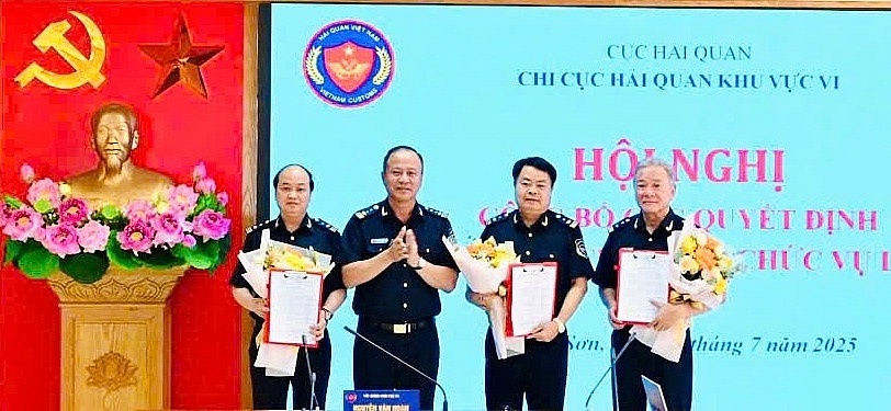 Hải quan khu vực VI ổn định bộ máy theo mô hình mới - Ảnh 1