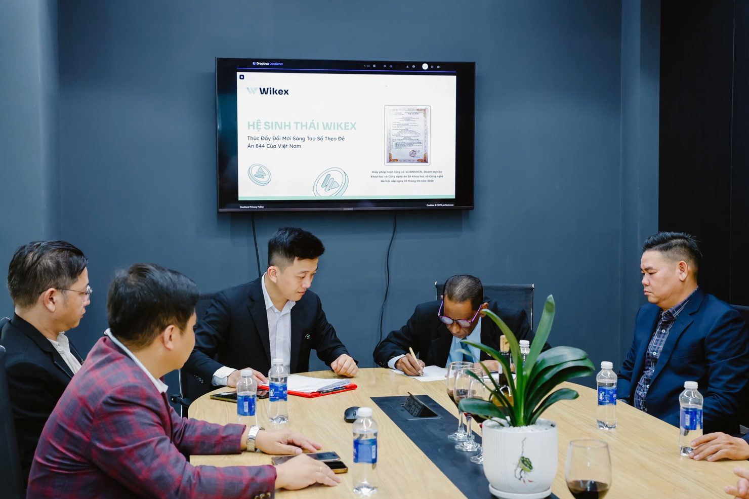 Hai bên ký kết hợp tác nhằm mở rộng thị trường và phát triển công nghệ lõi cho hệ sinh thái tài chính số.