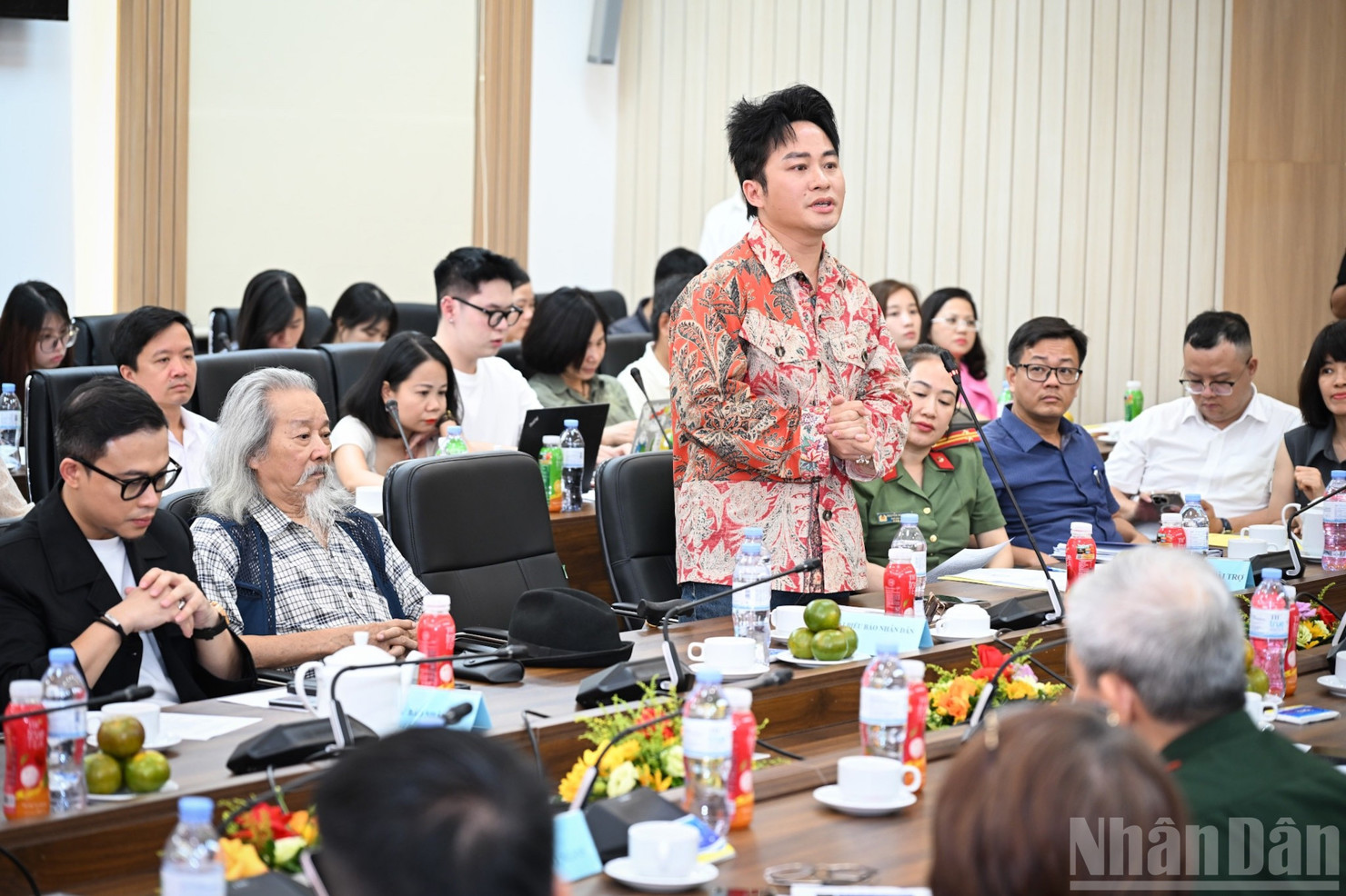 Ca sĩ Tùng Dương bày tỏ niềm vinh dự và tự hào khi được tham gia biểu diễn tại chương trình “Tổ quốc trong tim”.  