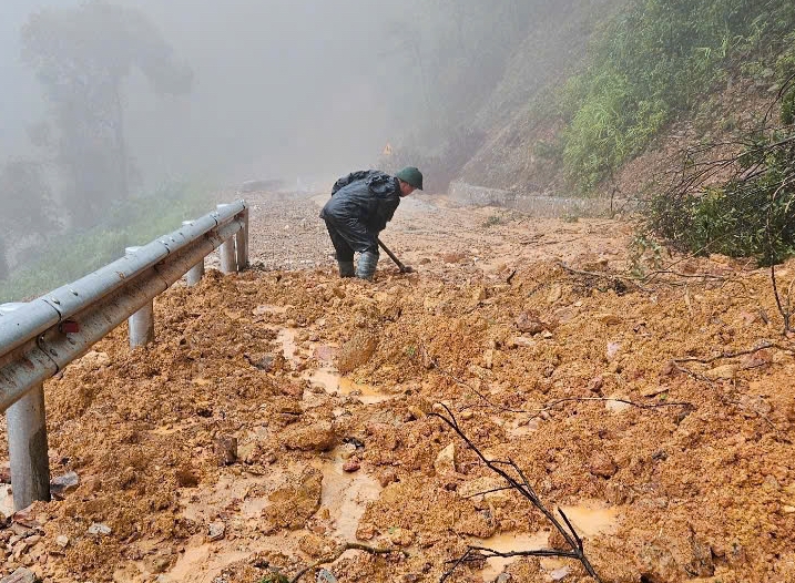 Hạ tầng giao thông, vận tải thiệt hại nặng sau bão số 5