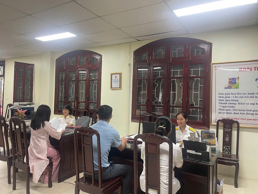 Thuế tỉnh Cao Bằng tăng cường ứng dụng công nghệ thông tin và quản lý rủi ro trong hoàn thuế đảm bảo hoàn thuế đúng đối tượng và đẩy nhanh tiến độ xử lý hồ sơ.