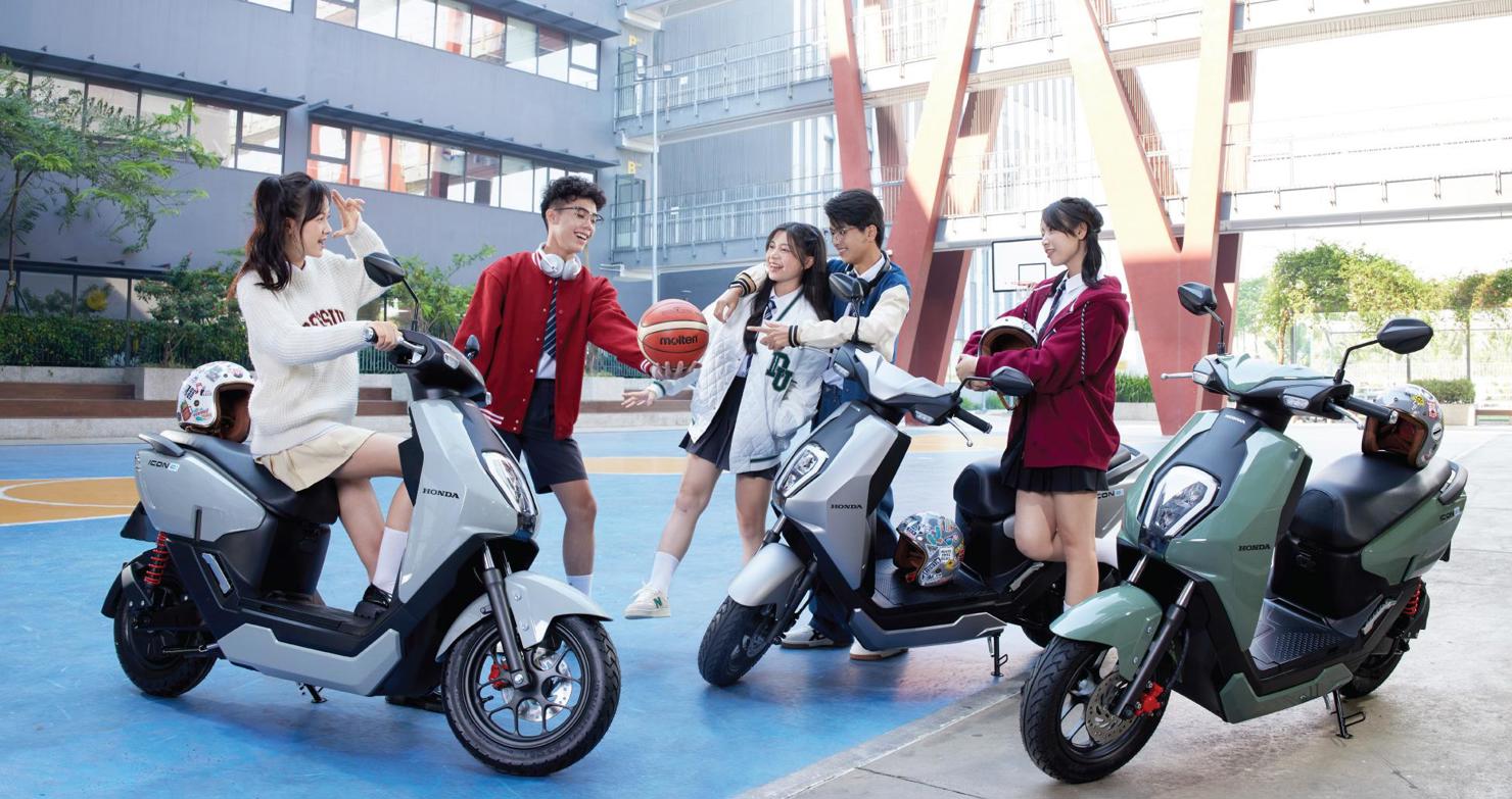 Xe điện cũng đang được ưa chuộng nhiều hơn. 