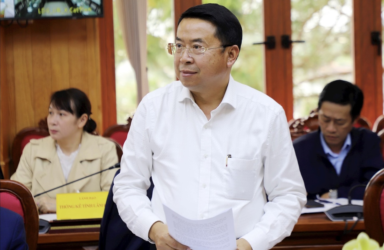 Giám đốc Sở Tài chính tỉnh Lâm Đồng Tôn Thiện San báo cáo tại cuộc họp. Ảnh: Cổng Thông tin điện tử Lâm Đồng