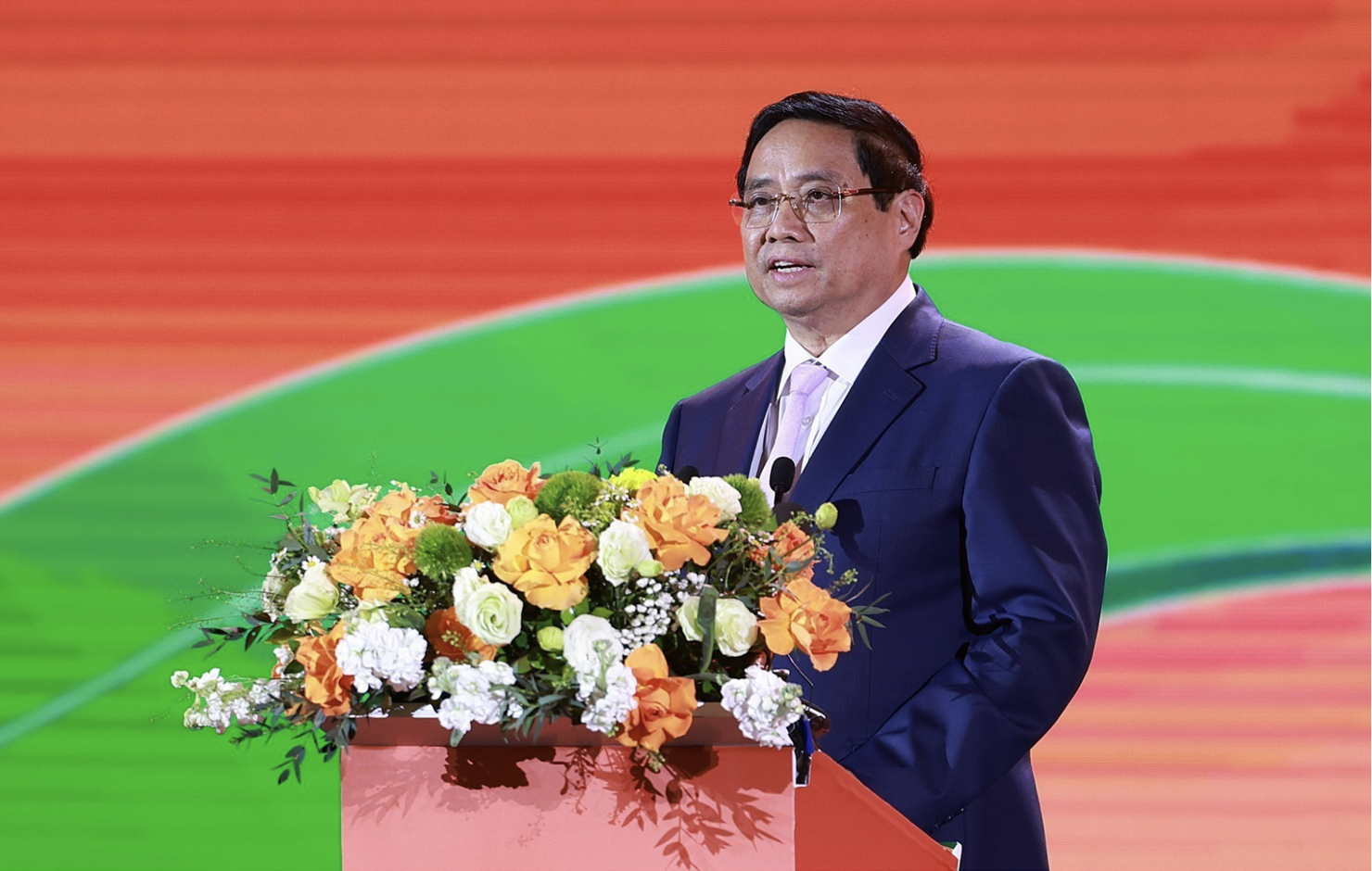 Thủ tướng Phạm Minh Chính phát biểu bế mạc Hội chợ Mùa thu lần thứ Inăm 2025. Ảnh: TTXVN