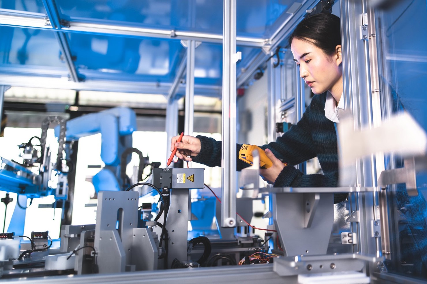Các doanh nghiệp bày tỏ sự lạc quan hơn về triển vọng sản lượng trong 12 tháng tới