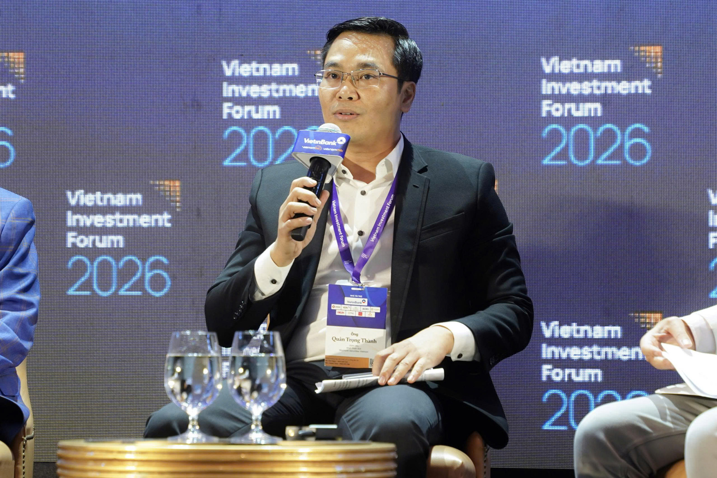 Ông Quản Trọng Thành - Giám đốc Khối Phân tích Maybank Securities Vietnam cho rằng ngân hàng vẫn là kênh dẫn vốn quan trọng nhất của nền kinh tế