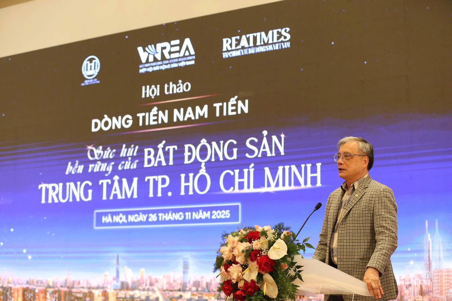 Theo chuyên gia kinh tế , PGS.TS Trần Đình Thiên