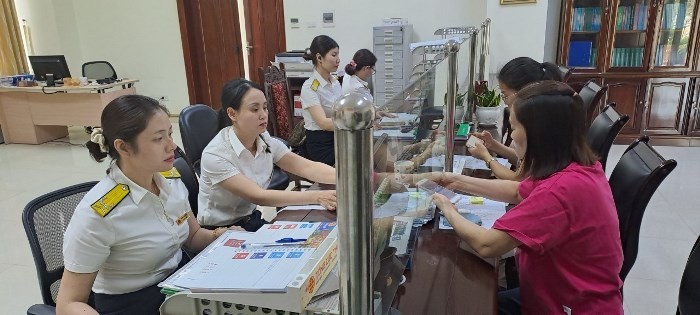Điều chỉnh giảm trừ gia cảnh và cải tiến biểu thuế thu nhập cá nhân