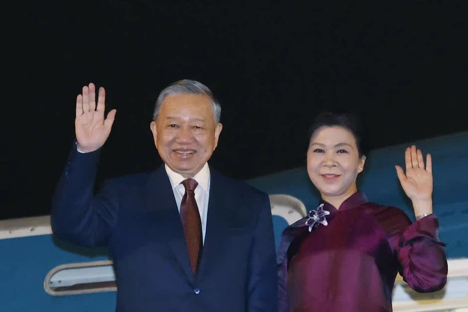 Tổng Bí thư, Chủ tịch nước Tô Lâm và Phu nhân lên đường thăm cấp Nhà nước đến Trung Quốc
