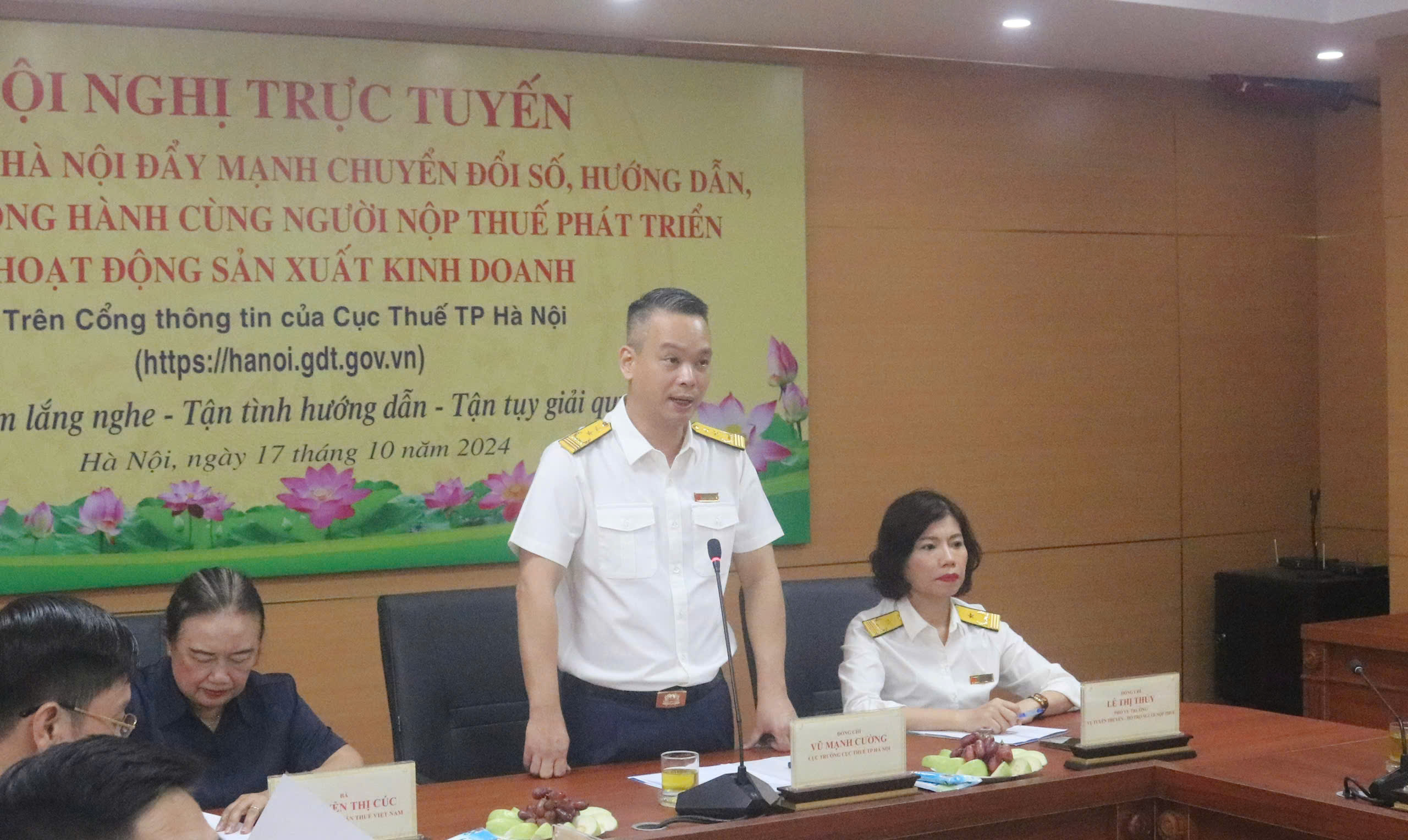 cuc thue ha noi tiep tuc day manh chuyen doi so ho tro dong hanh voi nguoi nop thue phat trien hoat dong san xuat kinh doanh cuc thue ha noi tiep tuc day manh chuyen doi so ho tro dong hanh voi nguoi nop thue phat trien hoat dong san xuat kinh doanh