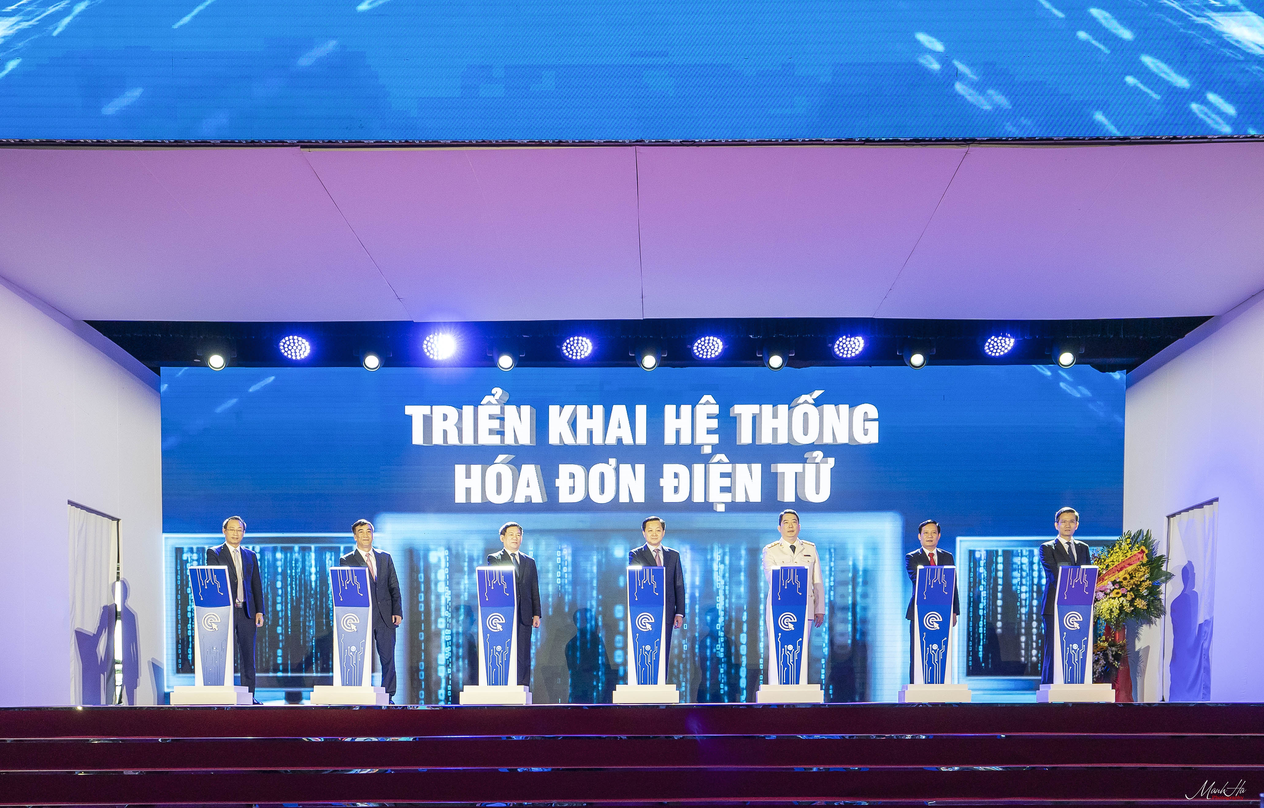 chinh thuc kich hoat trien khai hoa don dien tu tai 6 tinh thanh pho