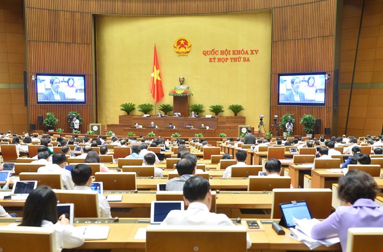 nhung van de kinh te tai chinh noi bat tai ky hop thu ba quoc hoi khoa xv