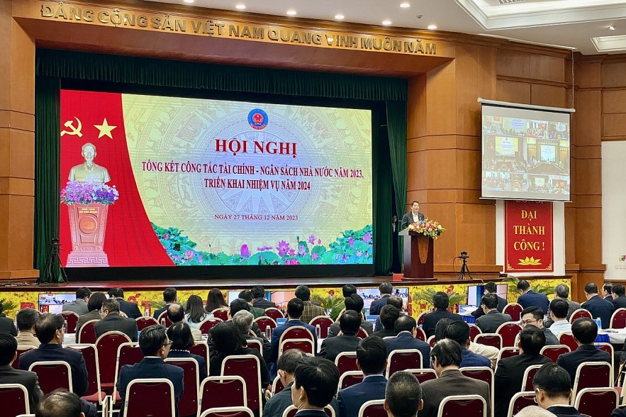 nganh tai chinh hoan thanh xuat sac toan dien nhiem vu tai chinh ngan sach nha nuoc nam 2023